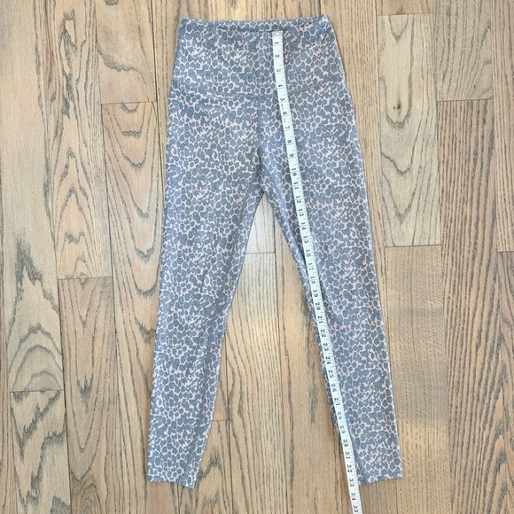 Varley Women's Let's Move High Rise 25' Leggings Graphite Cheetah Size XS - Picture 8 of 12